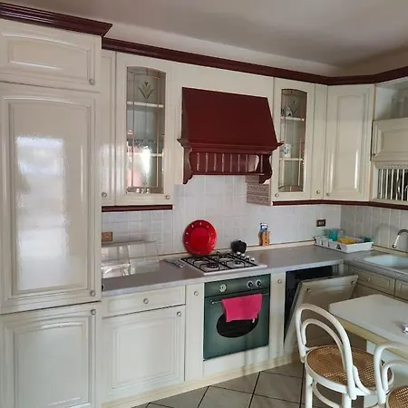 Casa Con Giardino E Barbecue *
