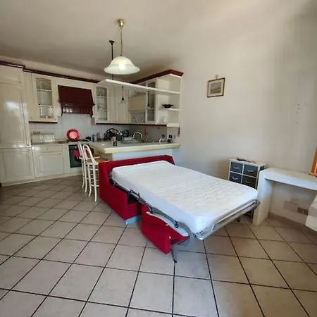 Casa Con Giardino E Barbecue * Ladispoli